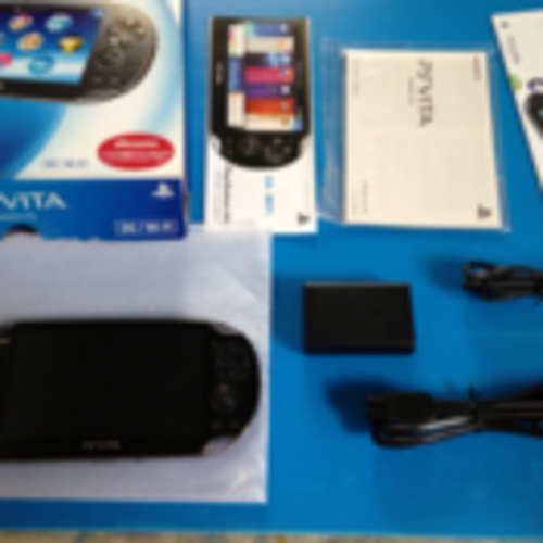 PS Vita 3G/Wi-Fi版 中古 ブラック メモカ付き 保証残り有り