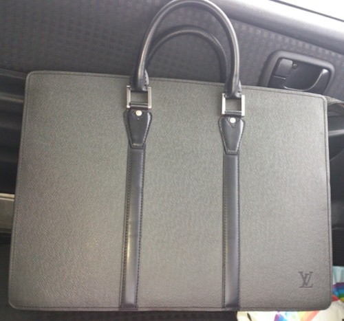 ヴィトン  中古バッグ 金額の相談可能です。
