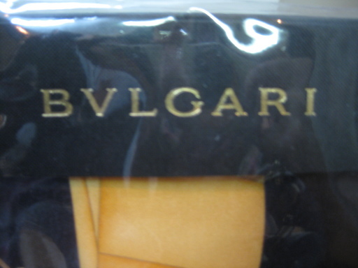 【新品】BVLGARI シルク100％スカーフ