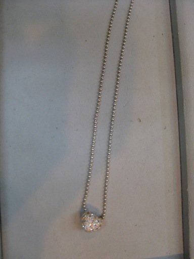 Folli Follie フォリフォリ ハートシルバーネックレス 夢創庫 東長崎のアクセサリーの中古 古着あげます 譲ります ジモティーで不用品の処分