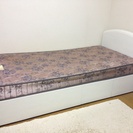 木製シングルベッド引出し収納付き＆ベッドマット