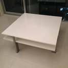 破格: Bo Concept ホワイトテーブル