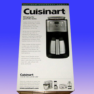 新品／送料無料★クイジナート 豆挽付き コーヒーメーカー★DGB-900