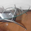 ガラス楕円ローテーブル差し上げます！