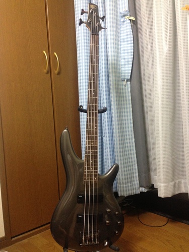 Ibanez エレキベース売ります！