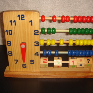 【知育玩具】時間・数・足し算が学べる木のきのもちゃ