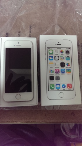 ドコモIphone5S 16G シルバー新品未使用