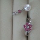 ホワイトゴールド♪指輪とトップ。