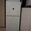 東芝の冷蔵庫137L
