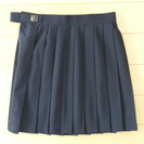 【受取御礼】紺色プリーツスカート130cm(125～135cm)