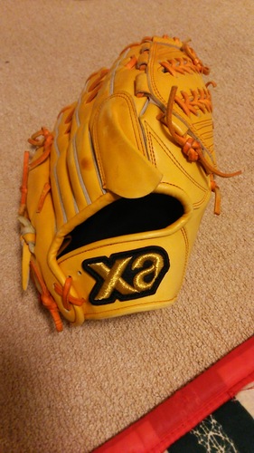 硬式用ザナックスグラブ売ります 284.2025TRUSTエックス硬式グラブ