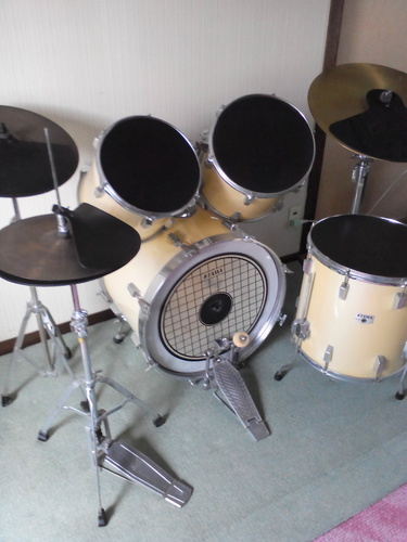 ドラムセット(TAMA　ROCKSTAR）値下げ