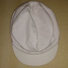 白の帽子