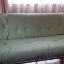 オリ－ブグリーンのソファベッド