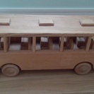 木製のバス