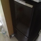 冷蔵庫。引っ越しのためいかがですか？