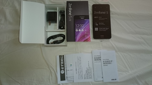 【完売しました】SIMフリー ZenFone5 8GB ブラック 日本語マニュアルつき 未使用品