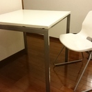 IKEAテーブル(椅子1脚付き)