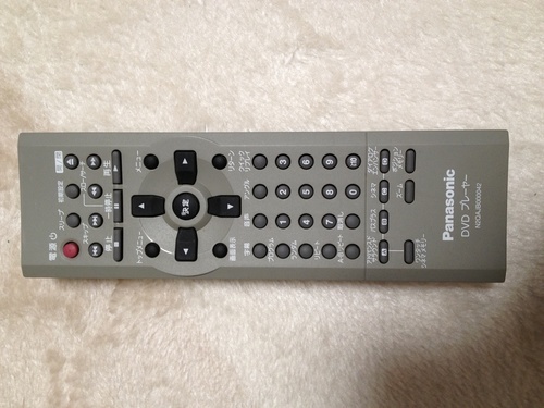 【取引終了】パナソニックのDVDプレーヤー。再生のみです。（画像３枚再々投稿）
