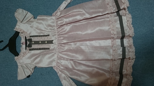 シャーリー 薄いピンクの可愛いワンピース110cm