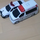 救急車パトカー