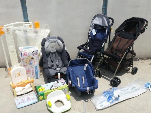 チャイルドシート、ベビーカーなど１１点セット♪第一子妊娠の方など、これから子供用品が必要な方へ。