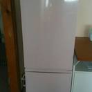 単身用の冷蔵庫2013年式ピンク