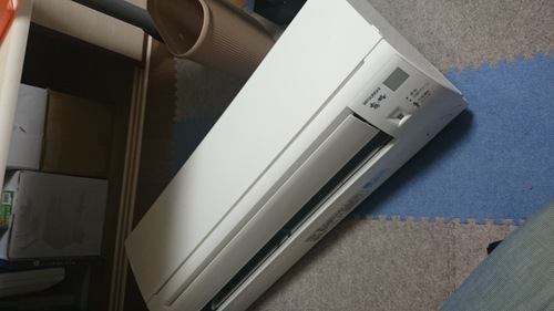 交渉中です。2013年製のエアコンです