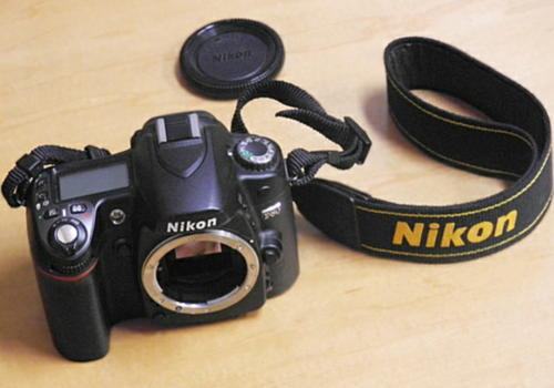 Nikon D80 カメラ ニコン ボディ ストラップ付き
